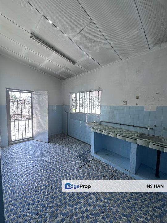 Corner House Jalan Berlian Bukit Beruang Melaka , Melaka, Bukit Beruang