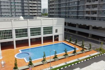 Residensi Melaka Tengah 2
