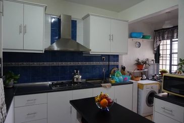 Subang Perdana Goodyear Court 9