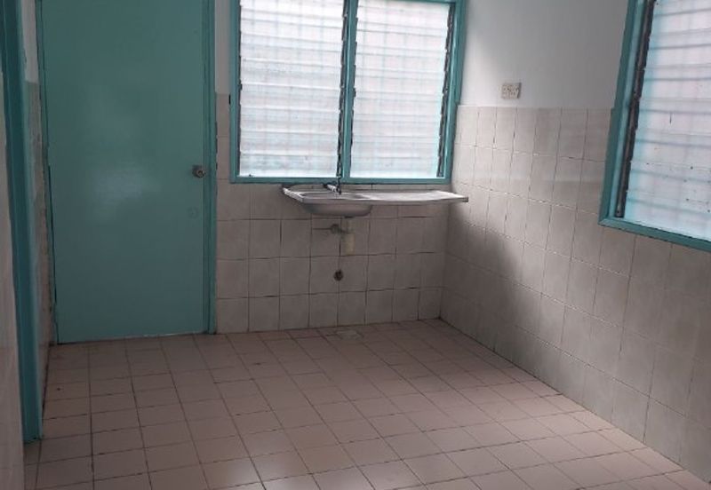 Bandar Baru Salak Tinggi