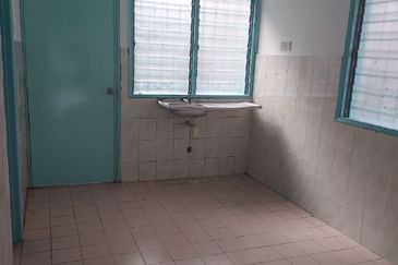 Bandar Baru Salak Tinggi