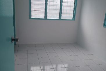 Bandar Baru Salak Tinggi