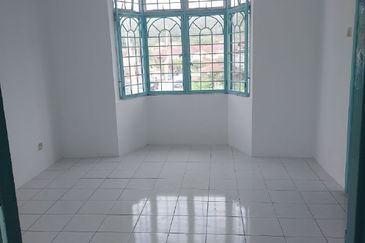 Bandar Baru Salak Tinggi