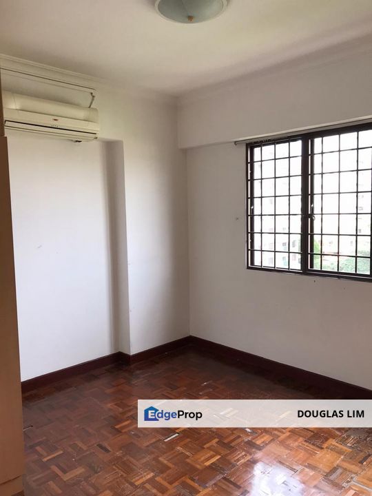 Green field Anjung Hijau Bukit Jalil Apartment Low Floor, Kuala Lumpur, Bukit Jalil