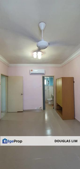 Sri Pinang Jalan Wawasan Bandar Puteri Puchong, Selangor, Puchong