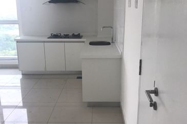 Jalan Kemuning Indah 32/138A 