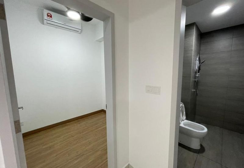 Amber Residence @ twentyfive.7