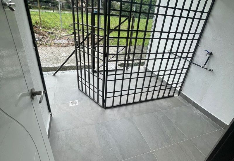 2storey Terraced house kota kemuning Shah alam