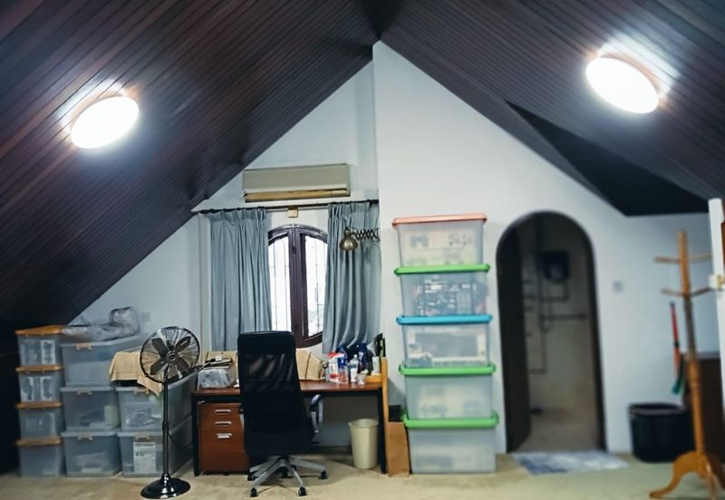 Bukit Pantai (Pantai Hill)