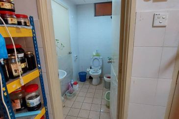 Canal Gardens Kota Kemuning 2storey Terraced House