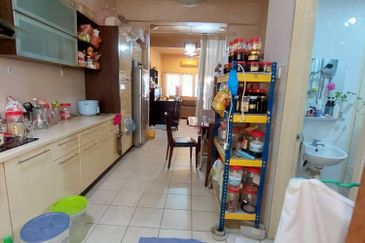 Canal Gardens Kota Kemuning 2storey Terraced House