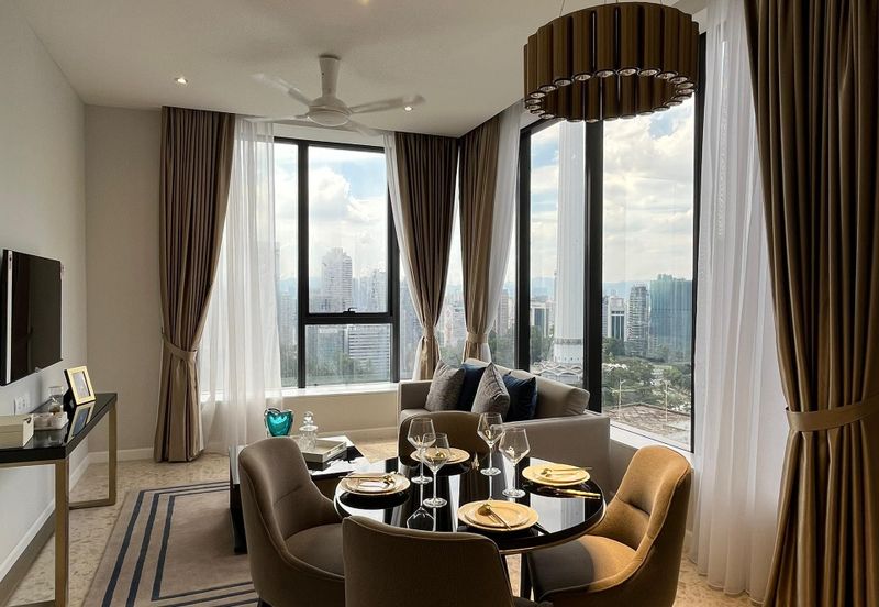 Pavilion Ceylon Hill