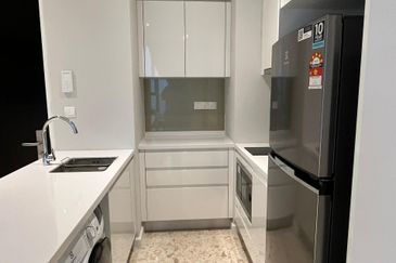 Pavilion Ceylon Hill