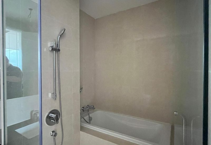 Pavilion Ceylon Hill