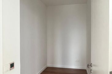 Pavilion Ceylon Hill