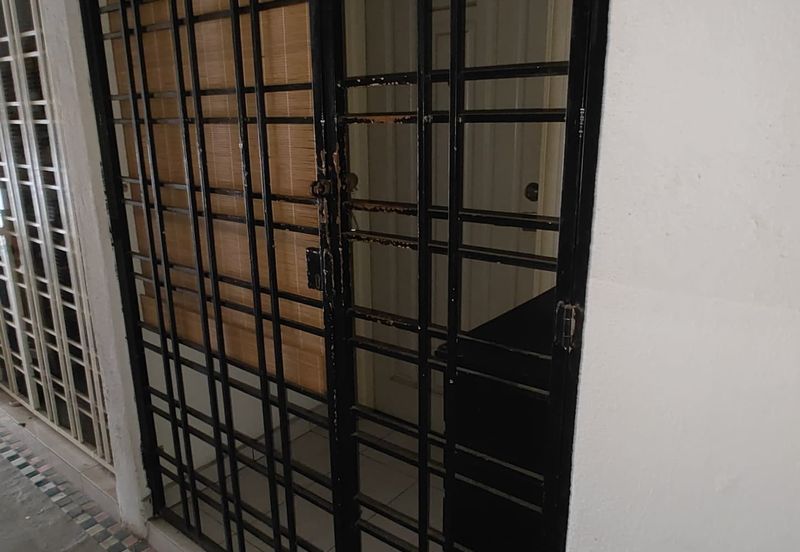 Vista Millennium Condominiums