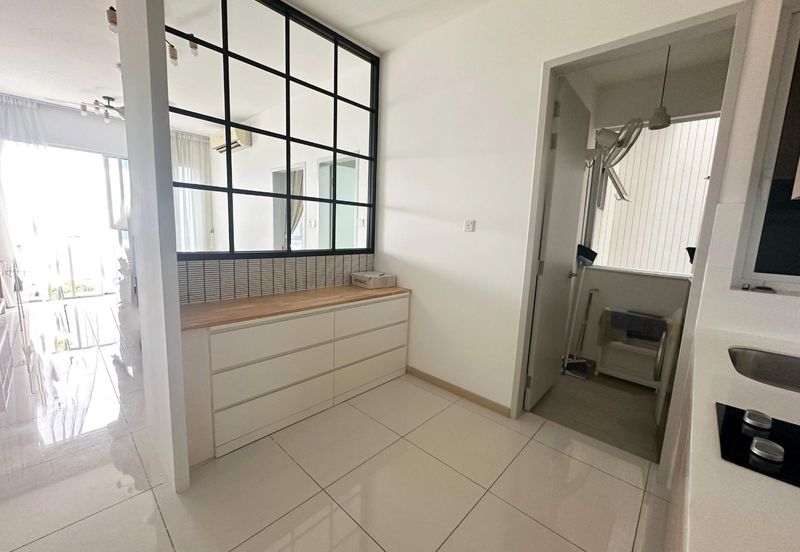 Ryan & Miho @ Section 13