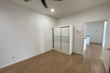 Arahsia Residences, Tropicana Aman