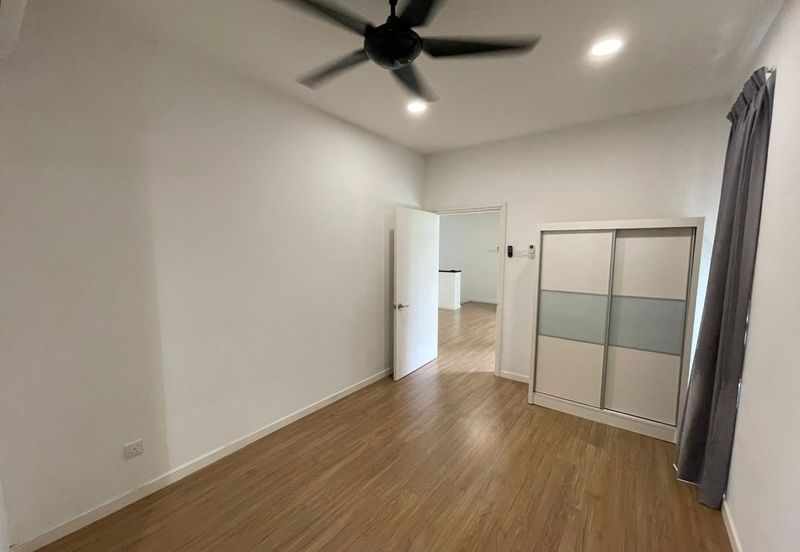 Arahsia Residences, Tropicana Aman