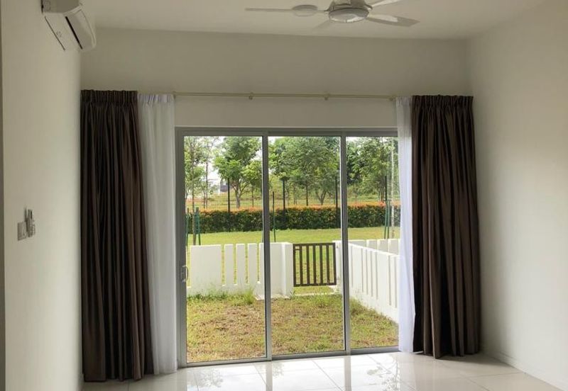 Arahsia Residences, Tropicana Aman