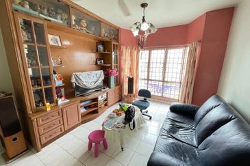 Rumah Pangsa Impian, Bandar Saujana Putra