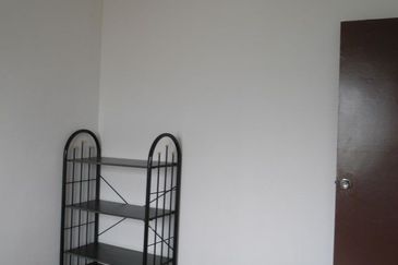 Subang Perdana Goodyear Court 8