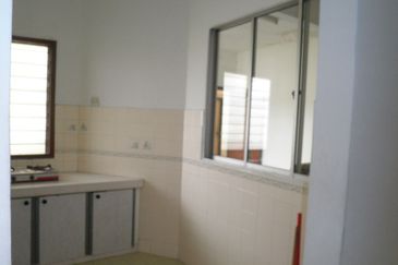 Subang Perdana Goodyear Court 8