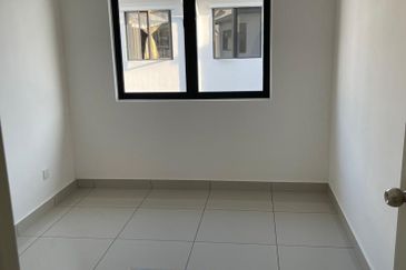 Robin @ Bandar Rimbayu