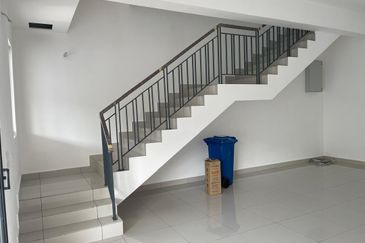 Robin @ Bandar Rimbayu