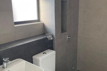 Robin @ Bandar Rimbayu