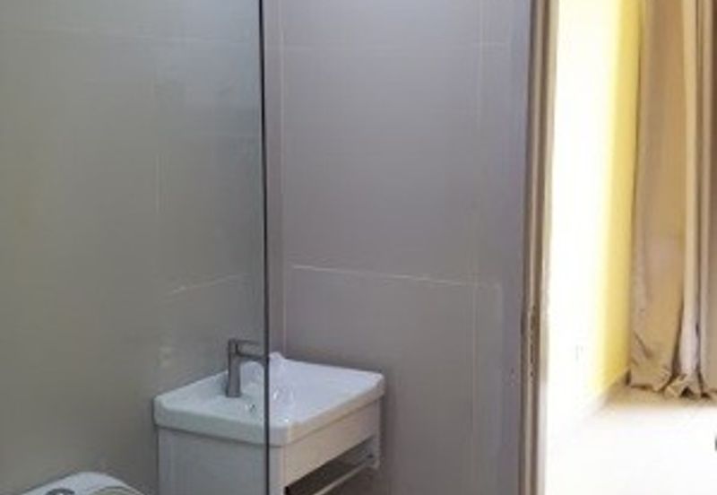 231 TR Serviced Suite