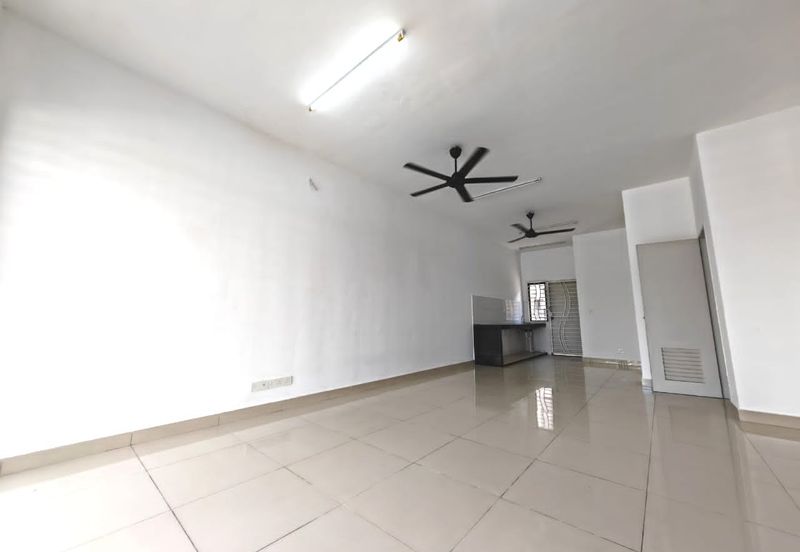 Bandar Mahkota Banting (Brooklands)