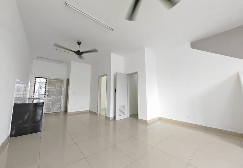 Bandar Mahkota Banting (Brooklands)