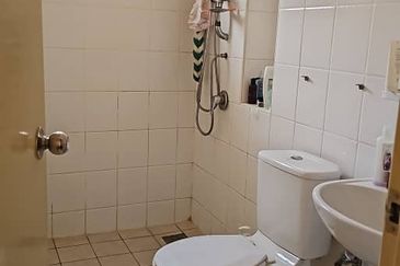 Canal Gardens, Kota Kemuning