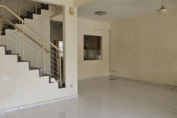 2 Storey Terraced House Sg Congkak Kota Kemuning
