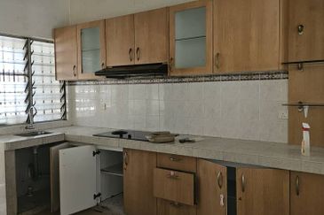 2 Storey Terraced House Sg Congkak Kota Kemuning