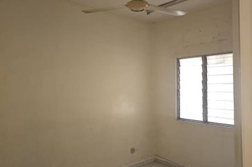 2 Storey Terraced House Sg Congkak Kota Kemuning