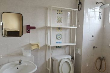 2 Storey Terraced House Sg Congkak Kota Kemuning