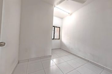 Bandar Mahkota Banting (Brooklands)