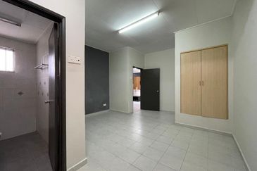 Jalan Sungai Rincing 32/54B