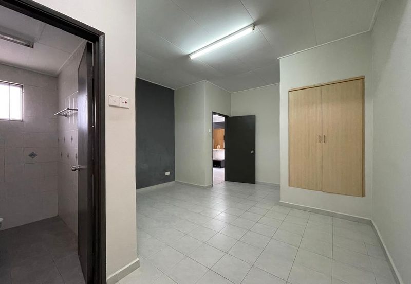 Jalan Sungai Rincing 32/54B