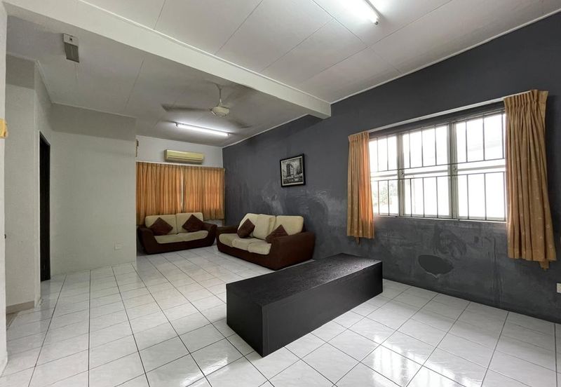 Jalan Sungai Rincing 32/54B