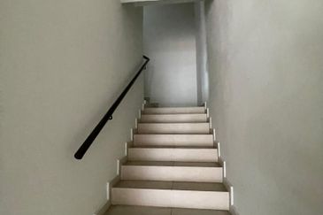 Jalan Sungai Rincing 32/54B