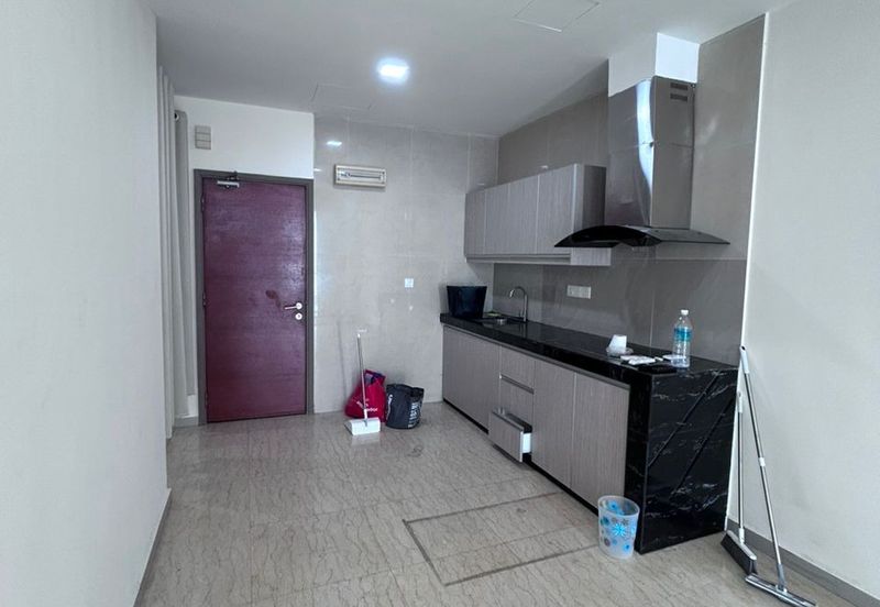 231 TR Serviced Suite