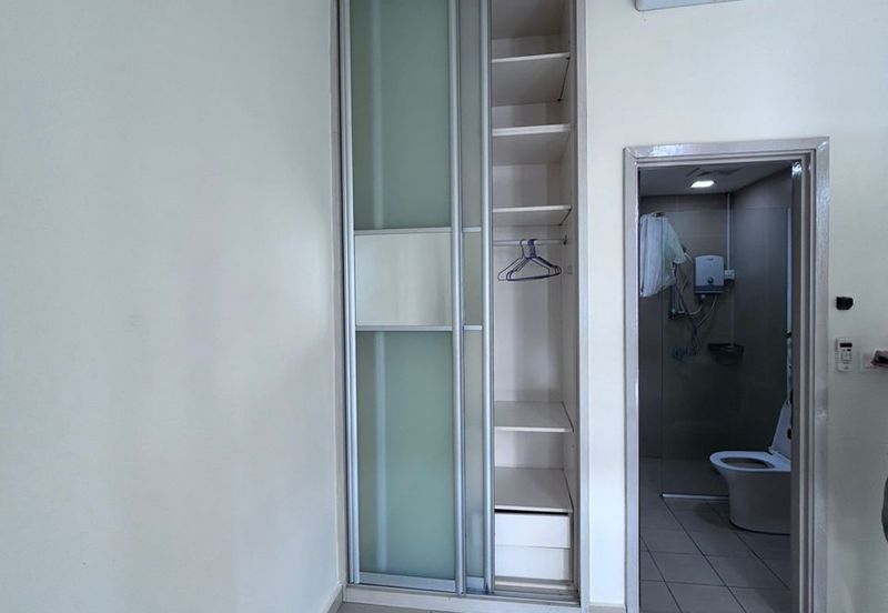 231 TR Serviced Suite