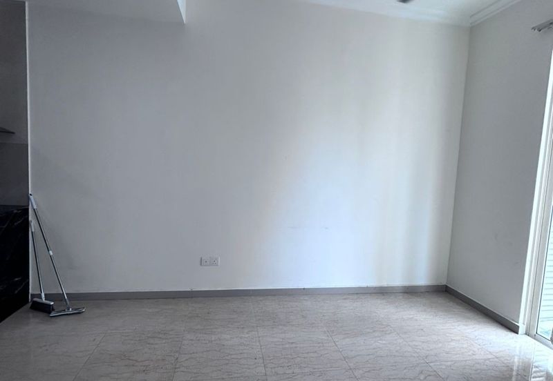 231 TR Serviced Suite