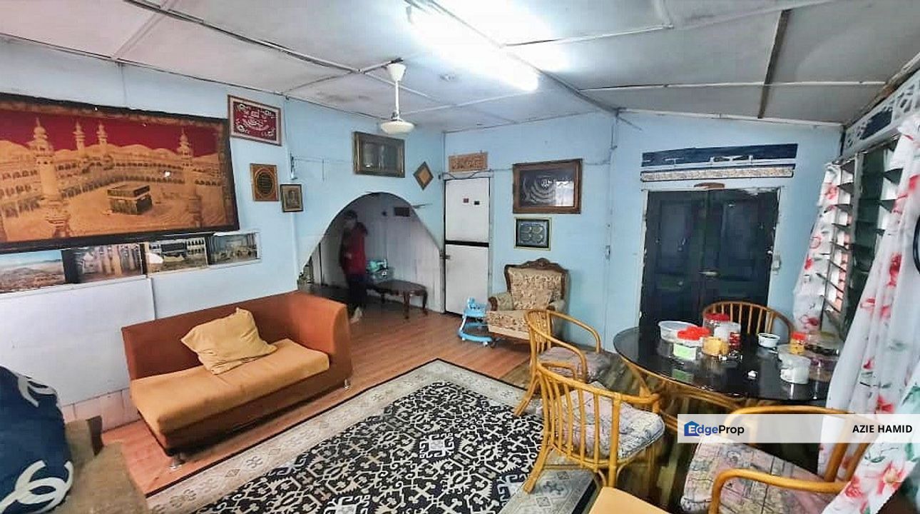 Tanah Berstatus Bangunan & Rumah Di Kampung Pandan Dalam Ampang Selangor , Selangor, Ampang