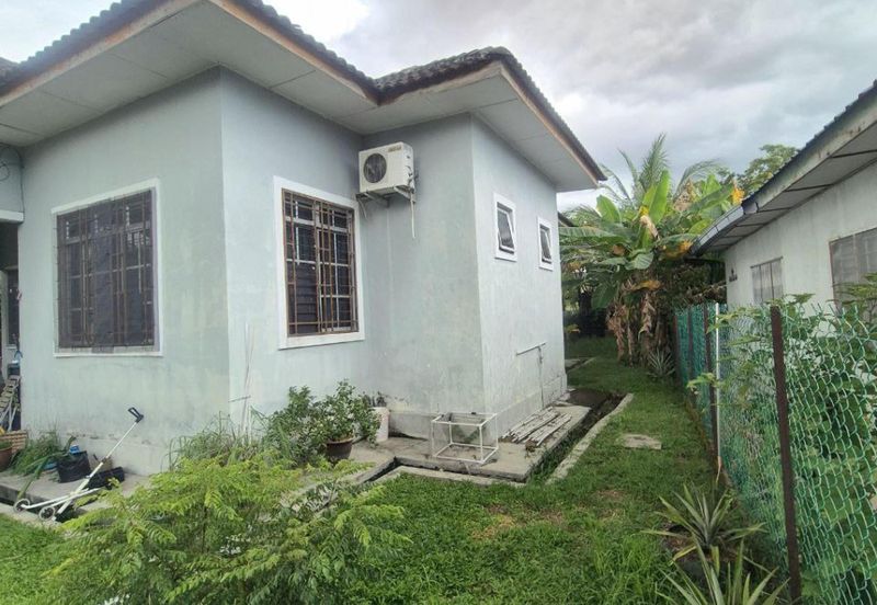 [Spacious & Strategic Home] 1 Storey Banglo House  Kg Melayu Sri Kundang, Kundang Rawang