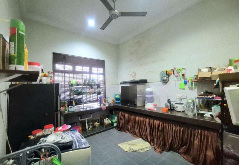 [Spacious & Strategic Home] 1 Storey Banglo House  Kg Melayu Sri Kundang, Kundang Rawang