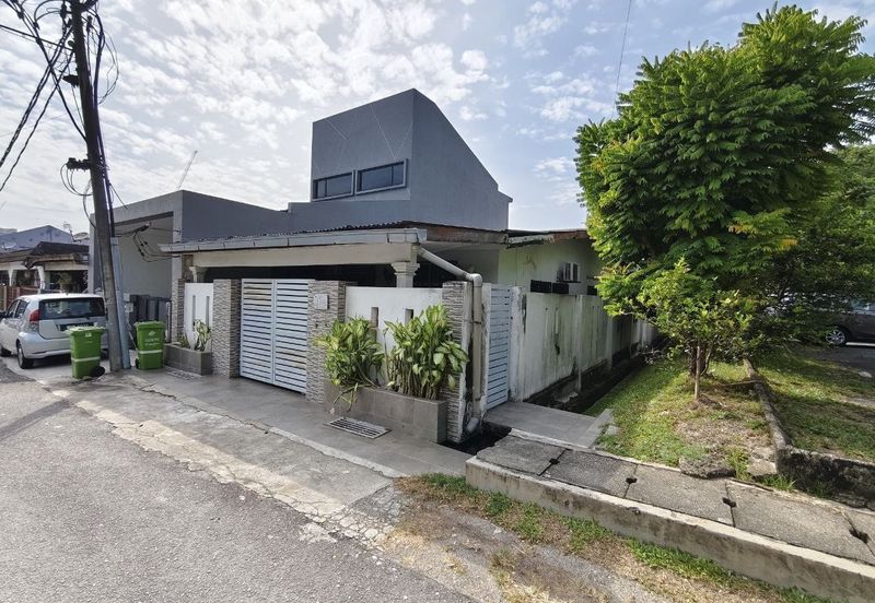 End lot Single Storey Taman Salak Jaya Salak Selatan Kuala Lumpur